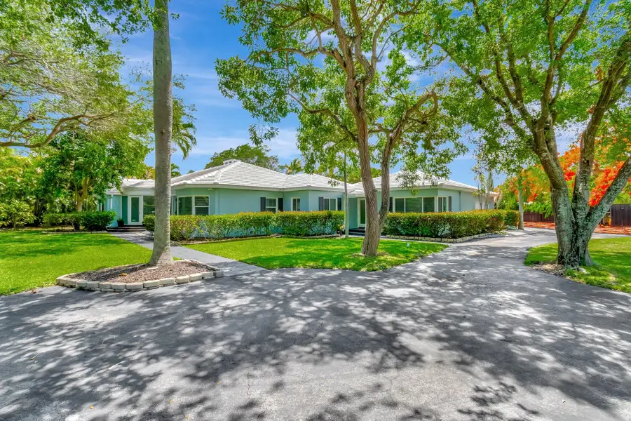 1220 N Swinton Avenue, Delray Beach, FL 33444 - #2