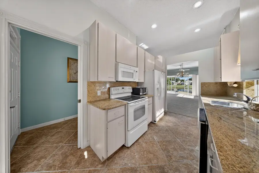 111 NW Bentley Circle, Port Saint Lucie, FL 34986 - #3