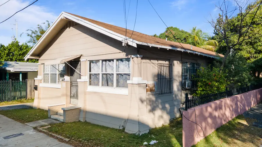 8111 NE 1st Avenue, Miami, FL 33138 - #2
