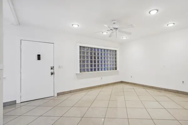 2878 Donnelly Drive #106, Lake Worth, FL 33462