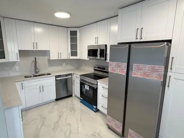 810 Lake Shore Drive #19, Lake Park, FL 33403