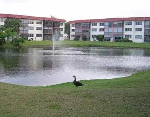 681 S Hollybrook Drive #105, Pembroke Pines, FL 33025