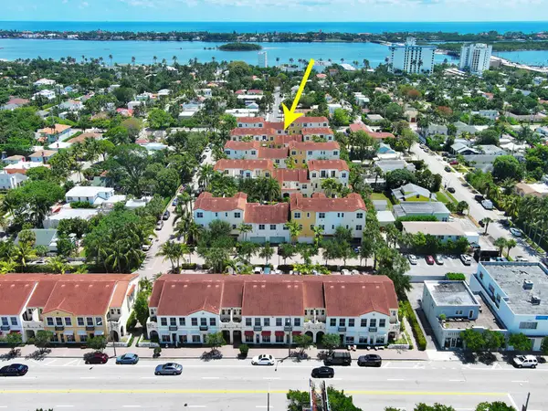 3673 Historic Lane, West Palm Beach, FL 33401