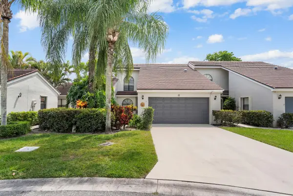 61 Edinburgh Drive, Palm Beach Gardens, FL 33418