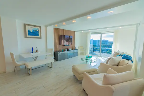 1200 Marine Way #907, North Palm Beach, FL 33408