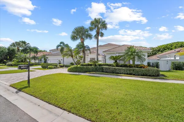 2821 Bent Cypress Road, Wellington, FL 33414
