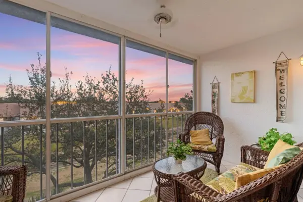 4735 Lucerne Lakes Boulevard #402, Lake Worth, FL 33467