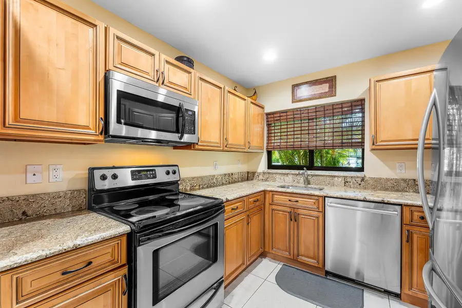 6846 Bridlewood Court, Boca Raton, FL 33433 - #2