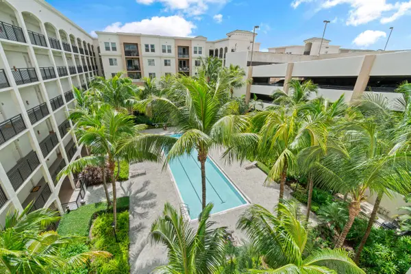 1660 Renaissance Commons Boulevard #2524, Boynton Beach, FL 33426