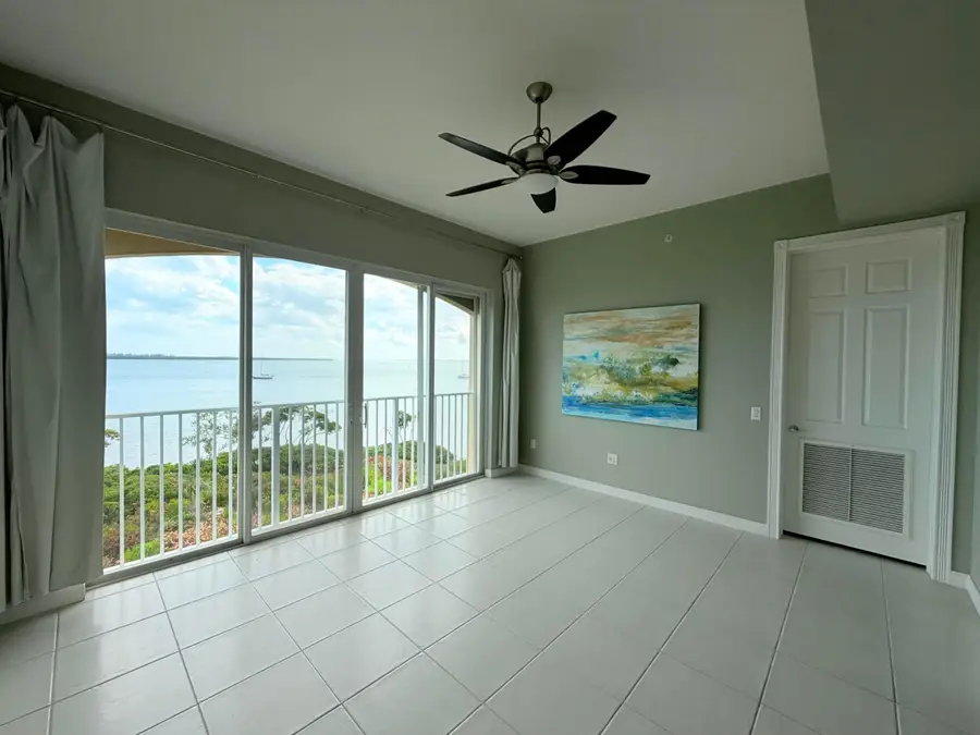 29 Harbour Isle Drive W #Ph01, Hutchinson Island, FL 34949 - #3