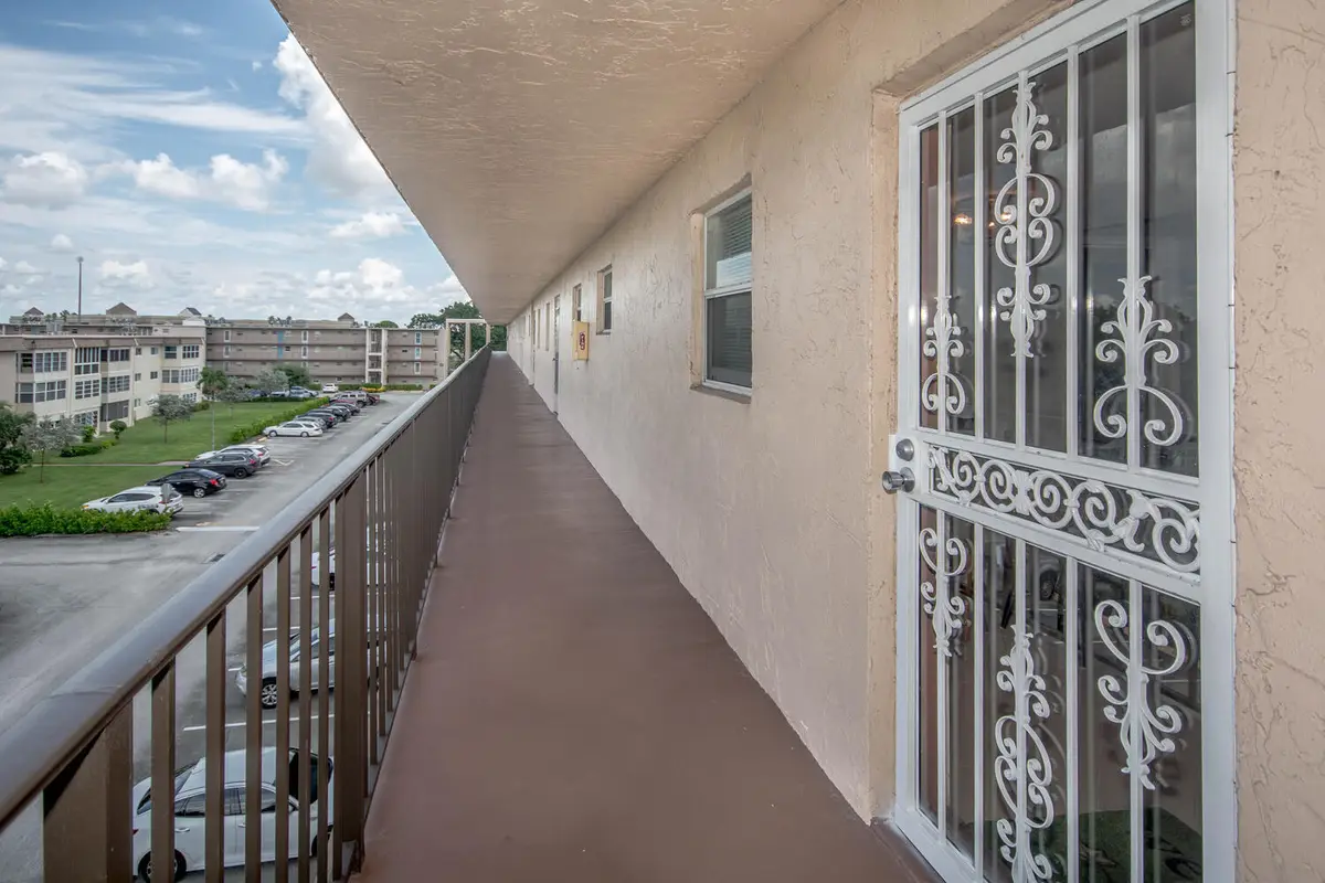 711 Lori Drive #408, Palm Springs, FL 33461 - #1