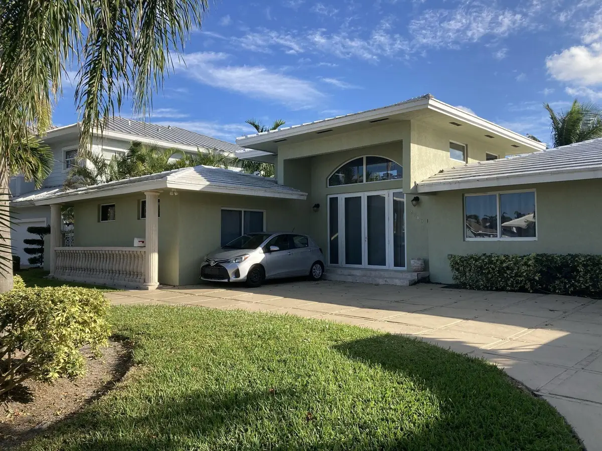 2740 NE 10th Street, Pompano Beach, FL 33062 - #1