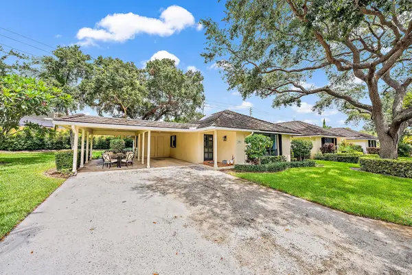 11325 Twelve Oaks Way, North Palm Beach, FL 33408
