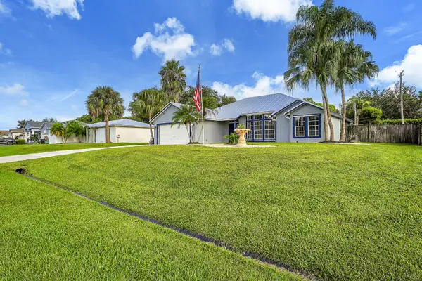 1911 SW Janette Avenue, Port St Lucie, FL 34953