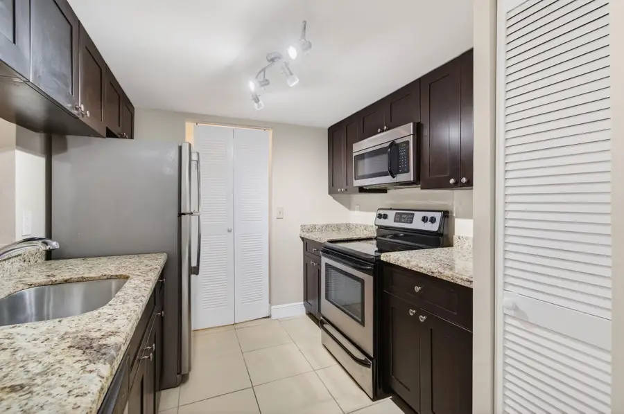 9901 Westview Drive #324, Coral Springs, FL 33076 - #3