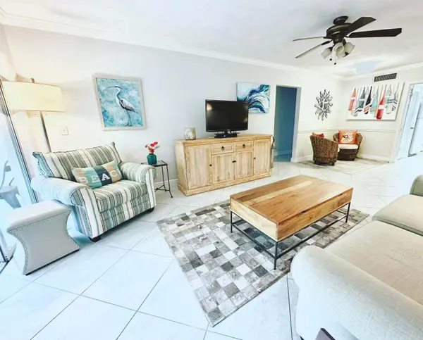 6 Garden Street #204, Tequesta, FL 33469