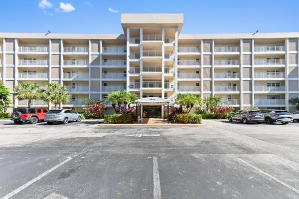 2851 S Palm Aire Drive #101, Pompano Beach, FL 33069