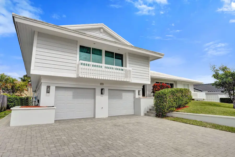 3001 NE 47th Street, Lighthouse Point, FL 33064 - #3