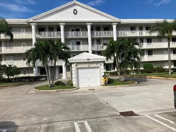 2601 Village Boulevard #406, West Palm Beach, FL 33409