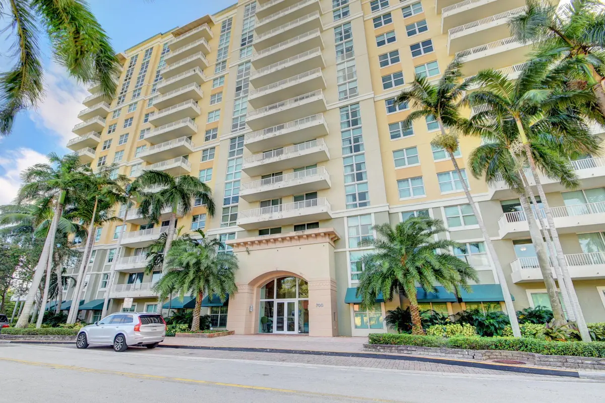 625 Casa Loma Boulevard #403, Boynton Beach, FL 33435 - #1
