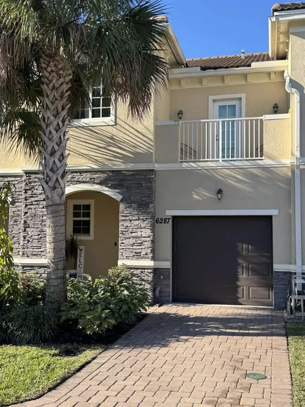 6287 SE Portofino Circle, Hobe Sound, FL 33455