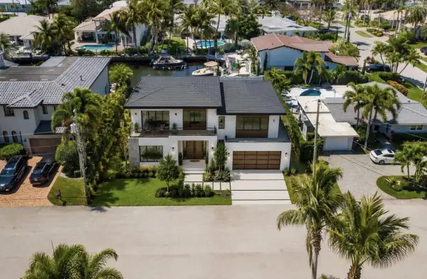 808 NE Bay Cove Street, Boca Raton, FL 33487