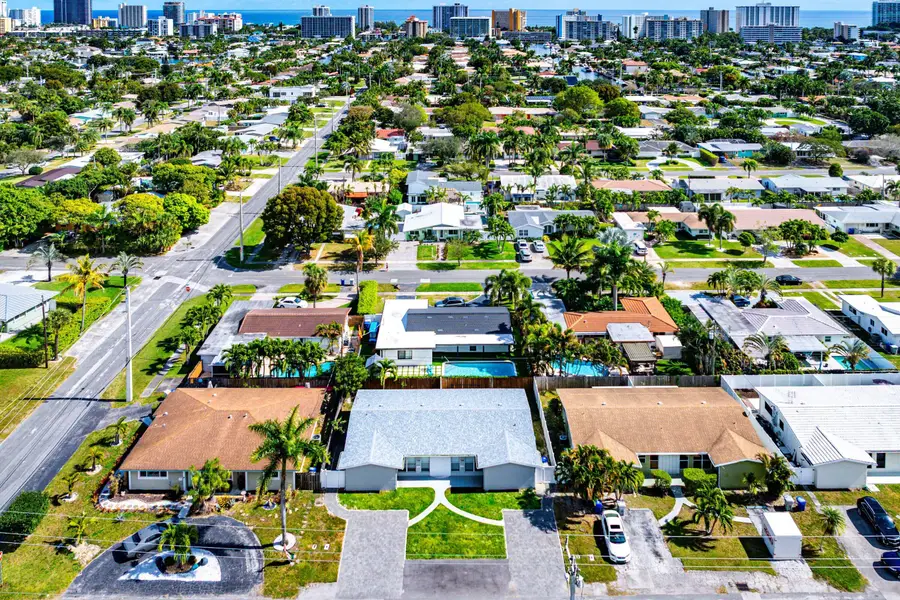 708-710 NE 23rd Avenue, Pompano Beach, FL 33062 - #2
