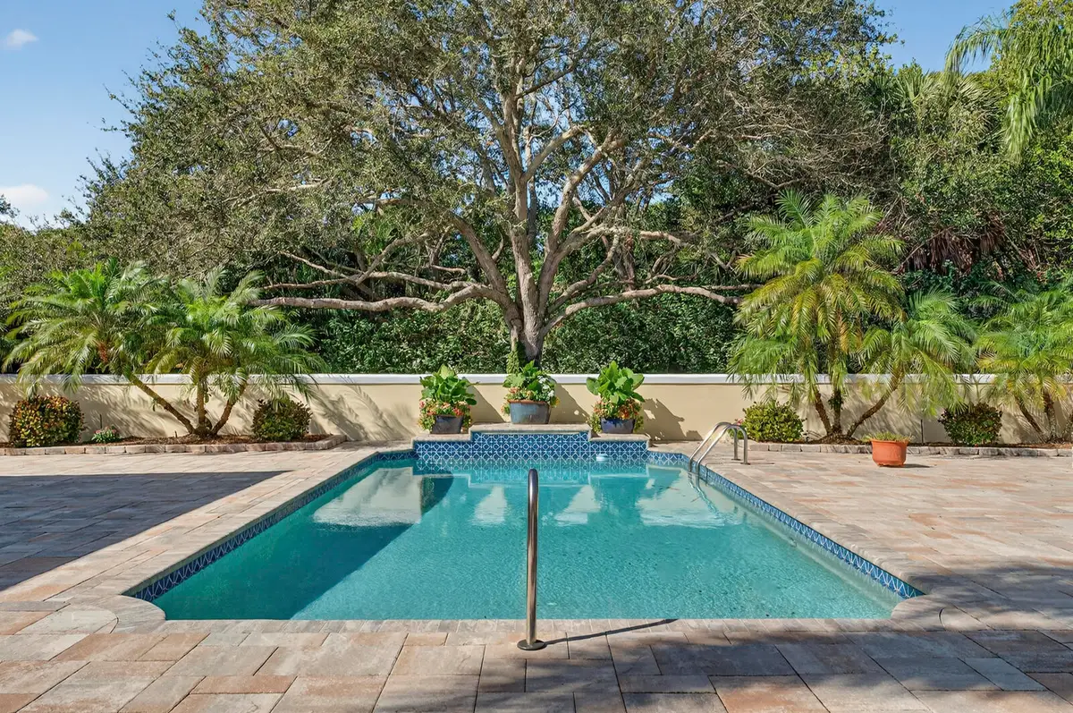 104 Hidden Oak Lane, Indian River Shores, FL 32963 - #1