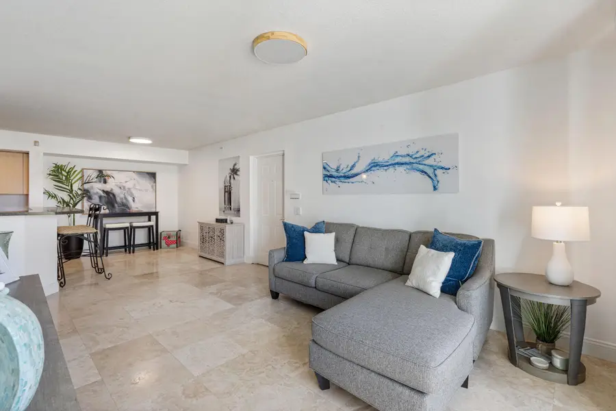 1205 Villa Circle #1205, Boynton Beach, FL 33435 - #2