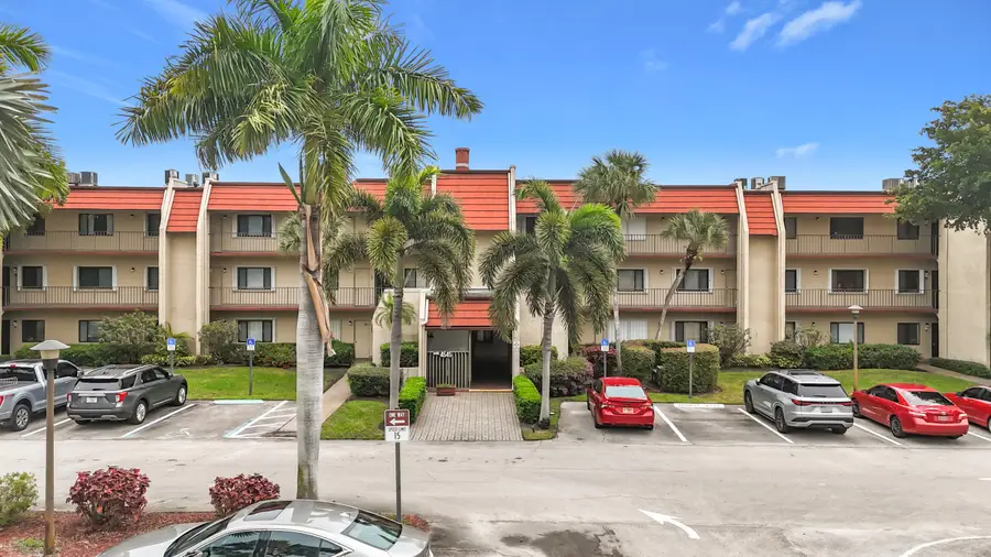 4545 Luxemburg Court #103, Lake Worth, FL 33467 - #3