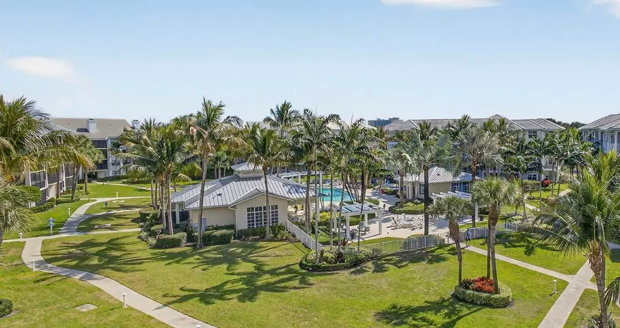 441 Bay Colony Drive N, Juno Beach, FL 33408 - #2