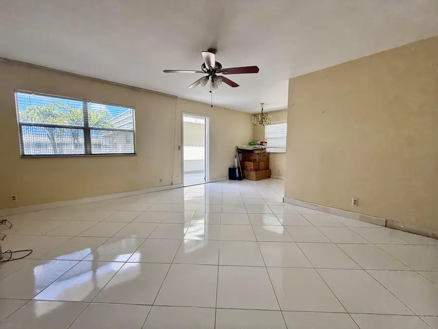 137 Monaco C, Delray Beach, FL 33446 - #2