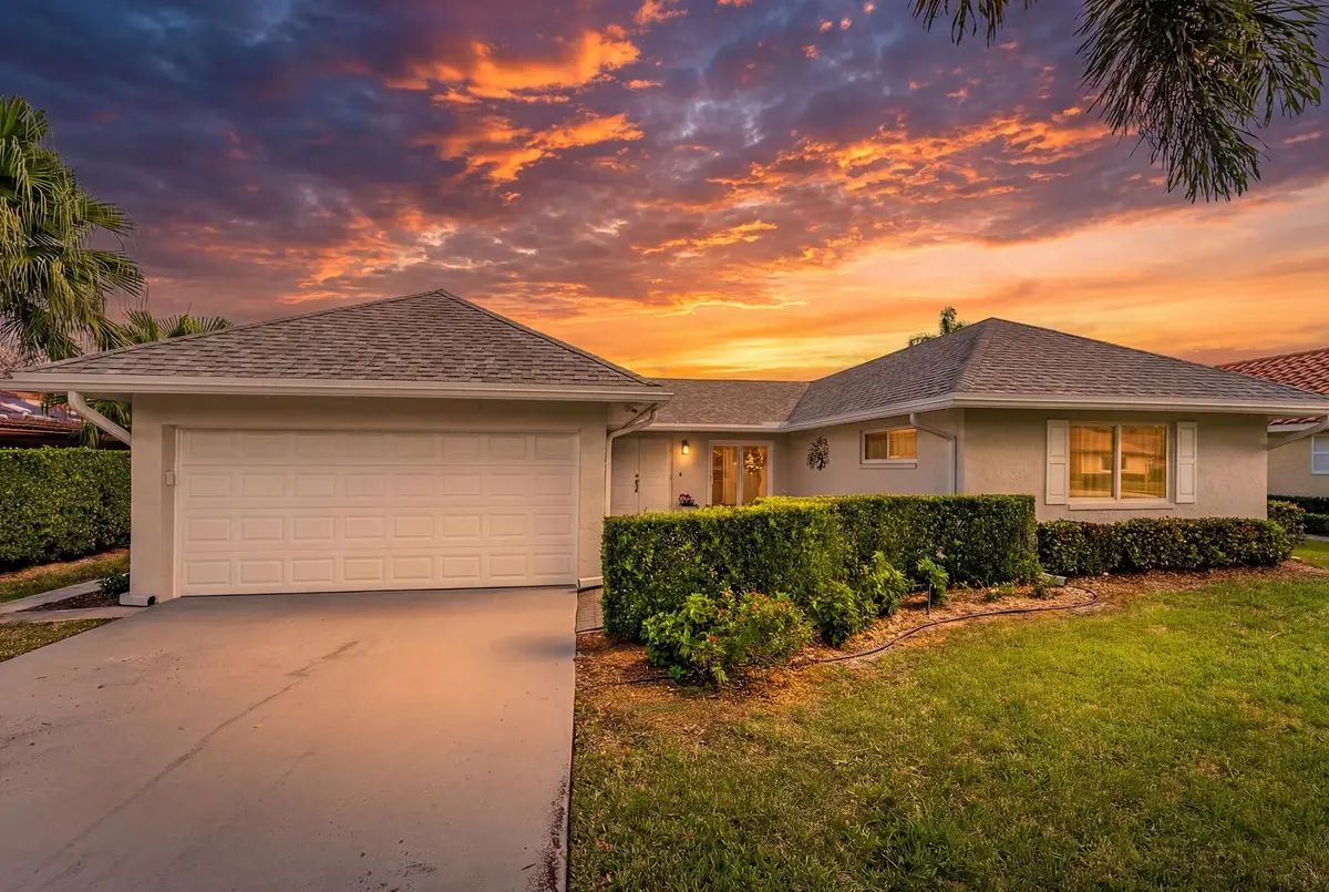 10370 Greentrail Drive N, Boynton Beach, FL 33436 - #1