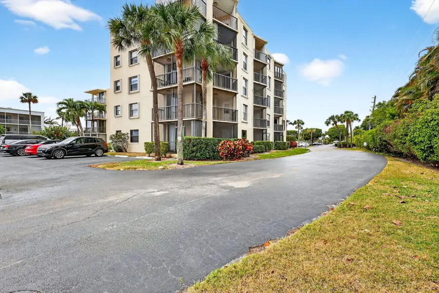 890 N Federal Highway #403, Lantana, FL 33462 - #3