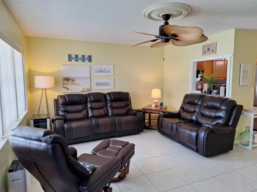 305 Andover L, West Palm Beach, FL 33417 - #3