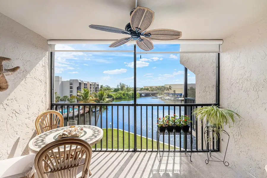 7 Royal Palm Way #507, Boca Raton, FL 33432 - #3