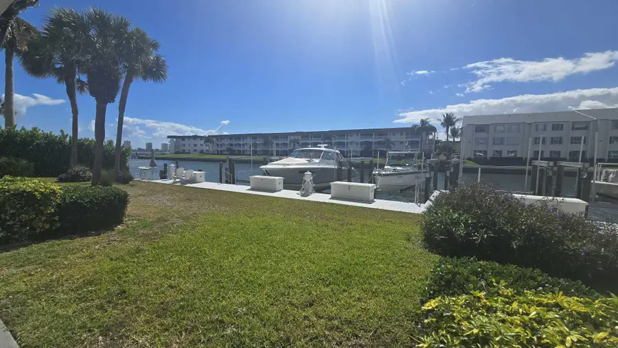 104 Paradise Harbour Boulevard #114, North Palm Beach, FL 33408 - #3