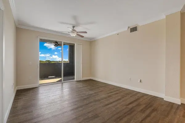 1660 Renaissance Commons Boulevard #2407, Boynton Beach, FL 33426