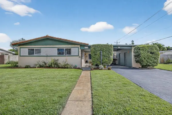 882 Azalea Court, Plantation, FL 33317