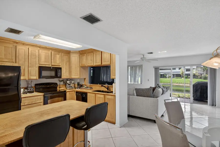 2274 Discovery Circle W #2274, Deerfield Beach, FL 33442 - #2