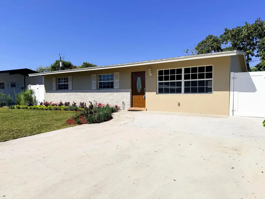 63 Andros Road, Palm Springs, FL 33461 - #2
