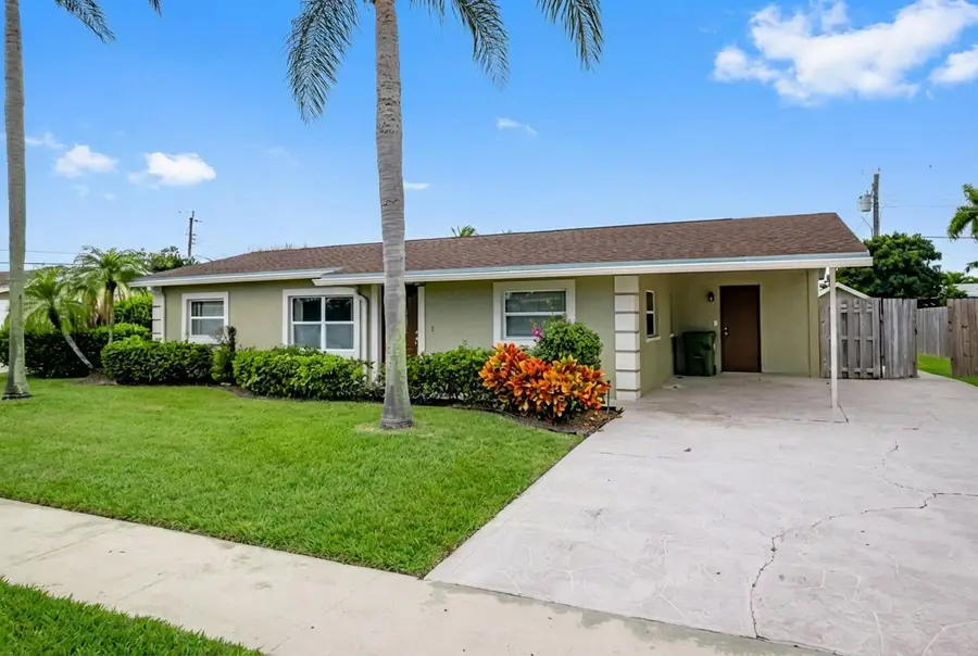 425 Palo Alto Drive, Palm Springs, FL 33461 - #2