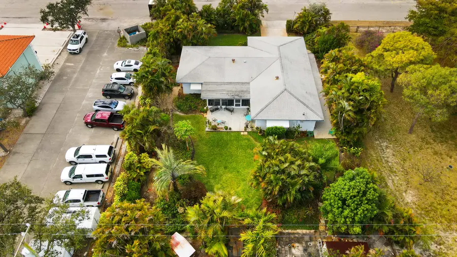 426 N 5th Street, Lantana, FL 33462 - #3