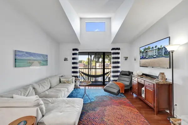 1008 Green Pine Boulevard #D3, West Palm Beach, FL 33409