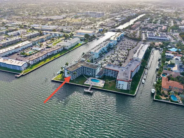 100 Paradise Harbour Boulevard #304, North Palm Beach, FL 33408