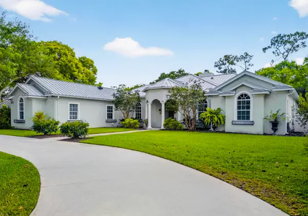 14921 Horseshoe Trace, Wellington, FL 33414