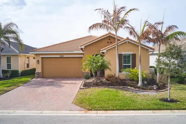 10095 SW Oak Tree Circle, Port St Lucie, FL 34987