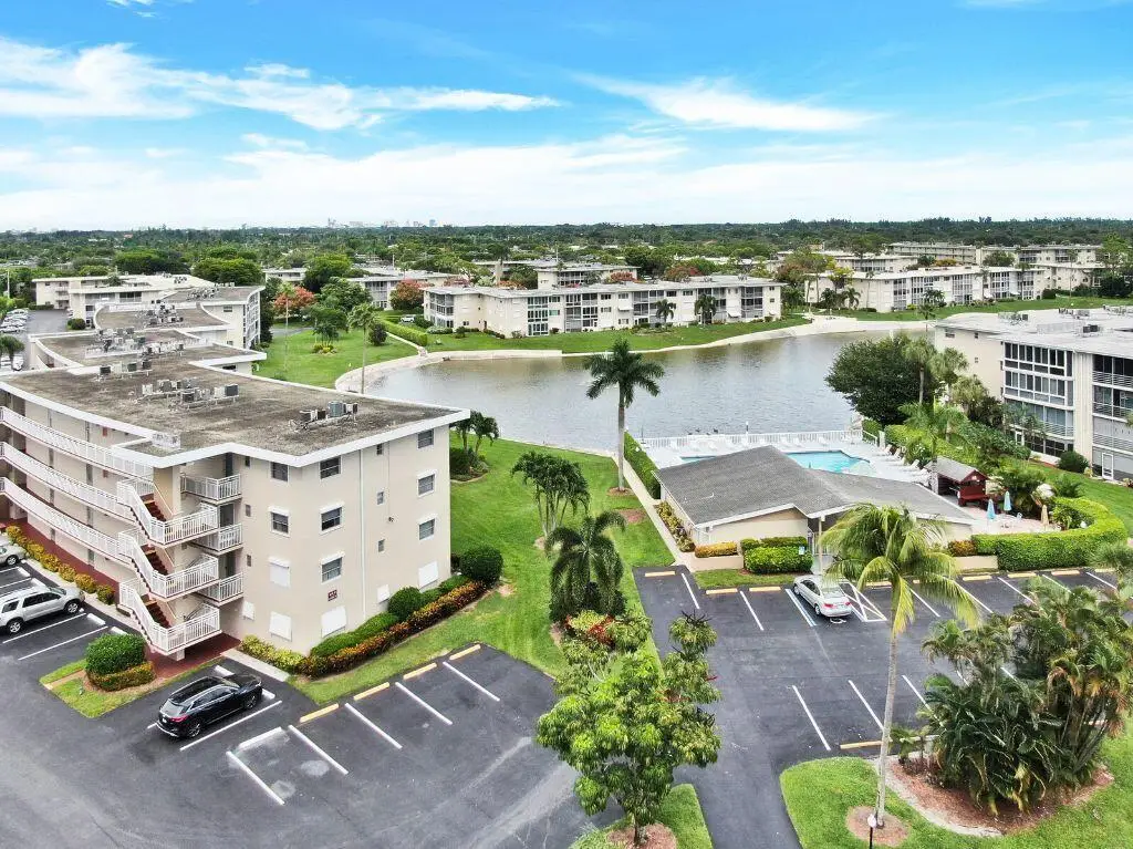 2616 N Gardens Drive #105, Lake Worth, FL 33461 - #1