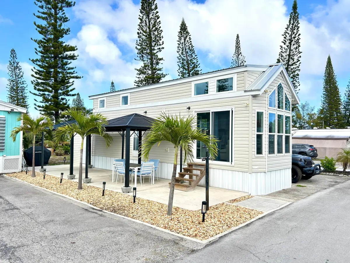 875 NE 48 Th Street #Lot 393, Pompano Beach, FL 33064 - #1