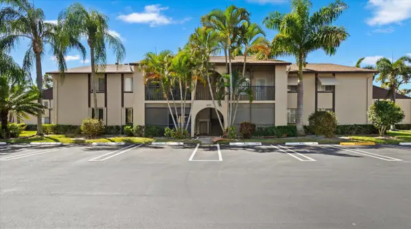 431 Pine Glen Lane #C-2, ,, FL 33463